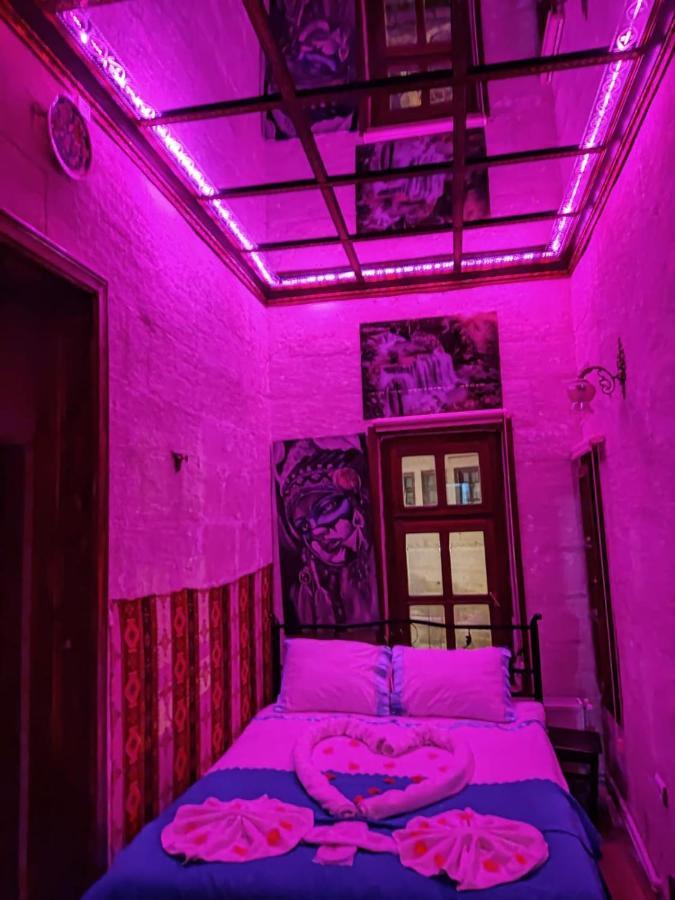 Born Hotel Ургуп Экстерьер фото